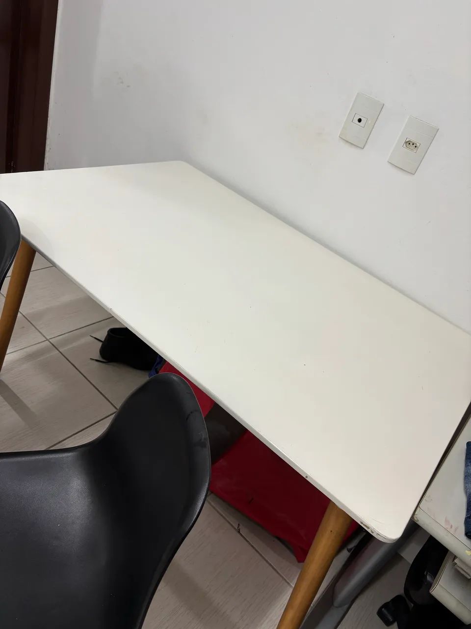 Mesa com 4 cadeiras  - Foto 3