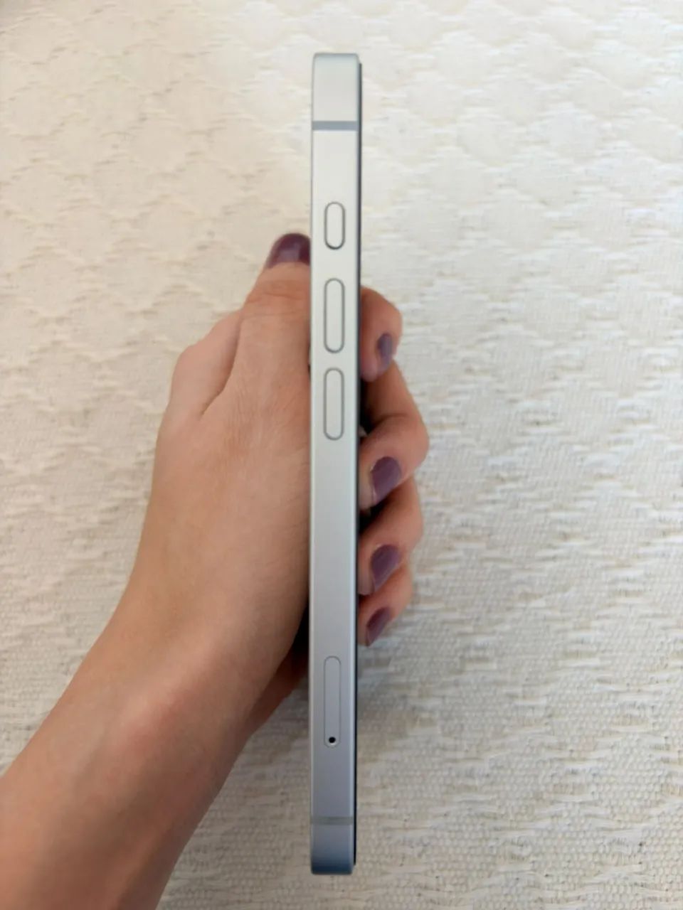 iPhone 16e (128 GB) bateria 90%