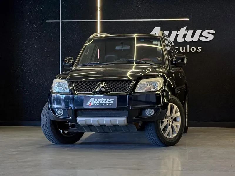 Mitsubishi Pajero 2012