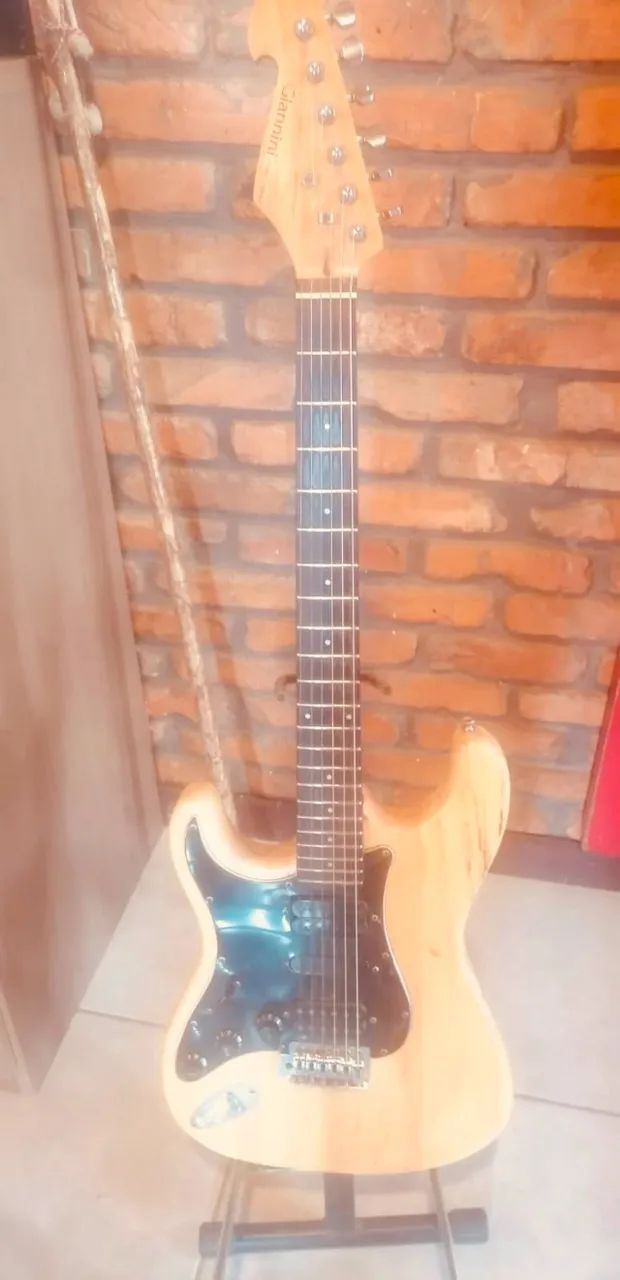 Guitarra Giannini em ÓTIMO ESTADO - Foto 2