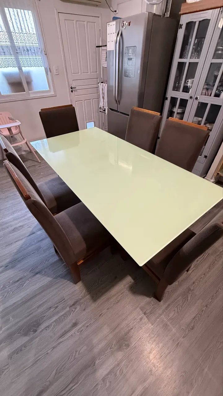 Mesa 6 cadeiras 