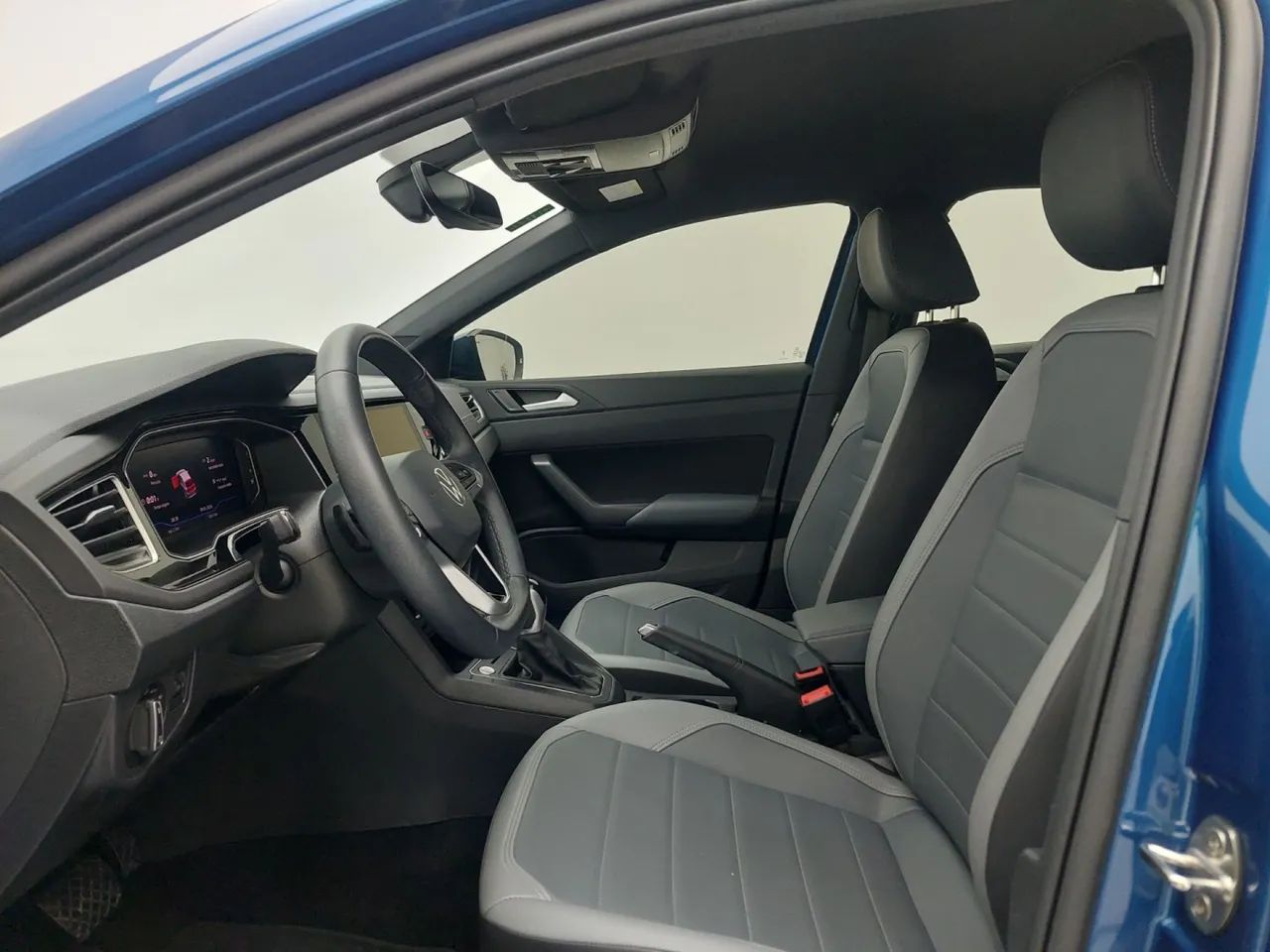 Volkswagen Nivus Highline 1.0 200 TSI Flex Aut., foto 16 de 18