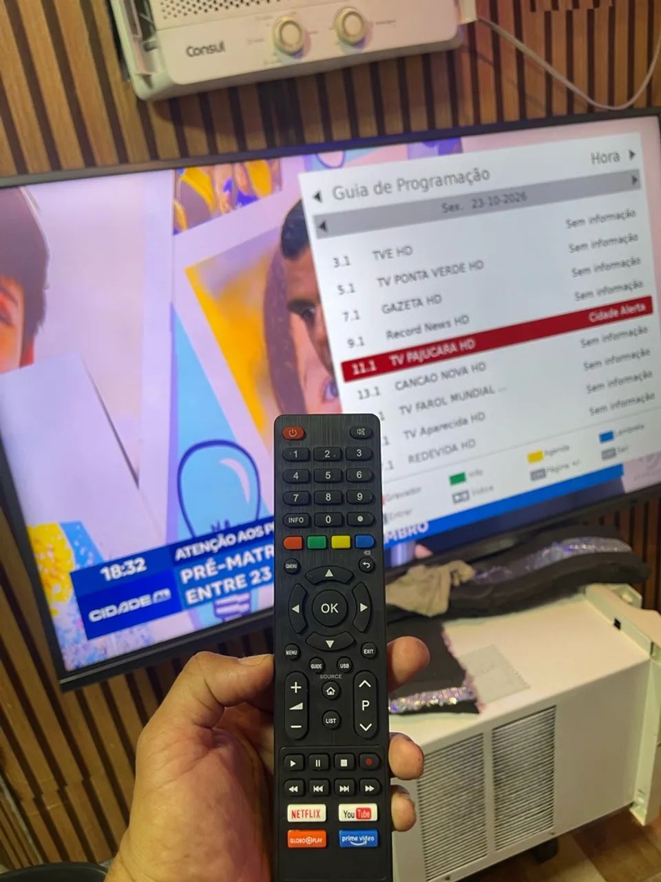 Vendo Linda smart tv Philco 55 polegadas telão  - Foto 2