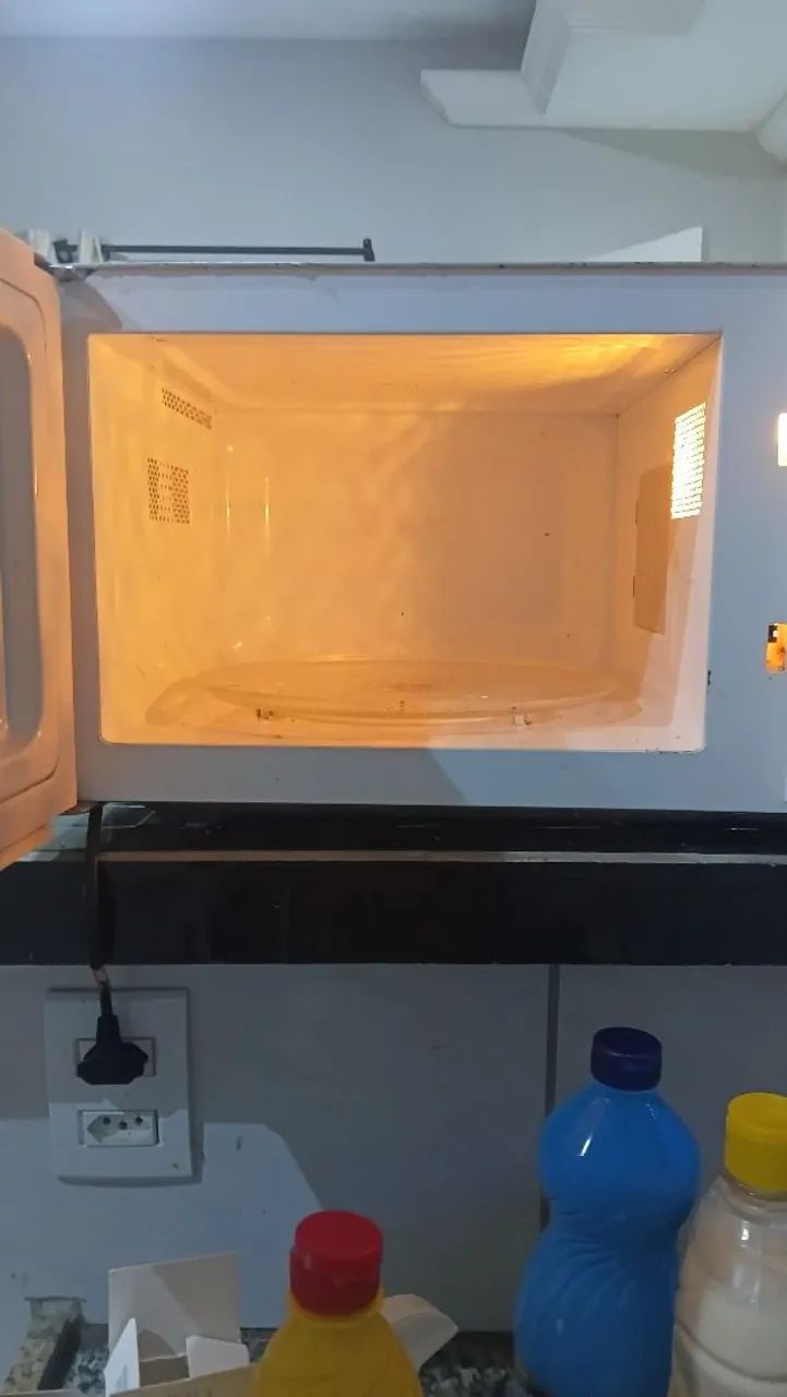 VENDO  MICRO-ONDAS Electrolux  - Foto 3