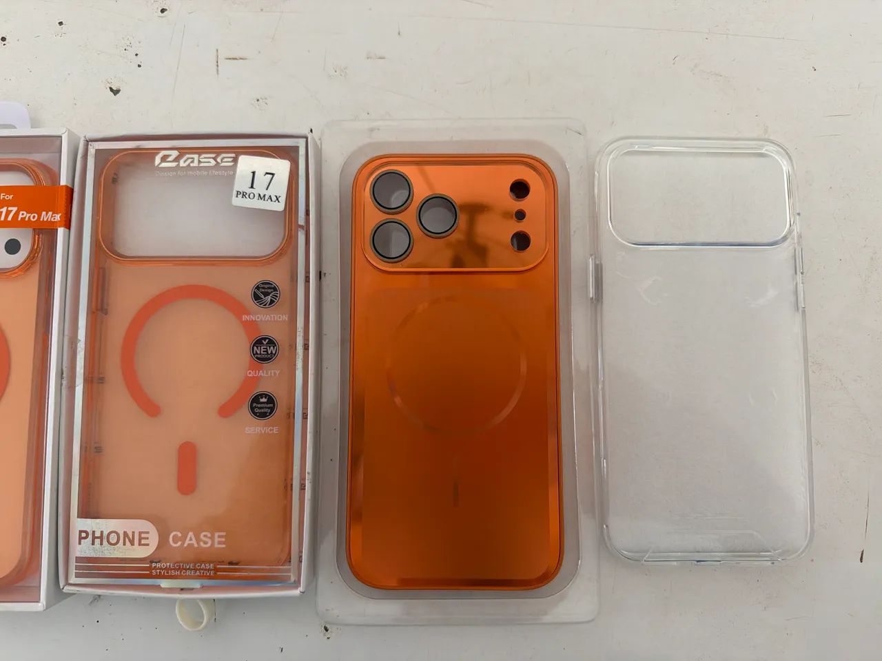 Capa 17 pro max laranja - Foto 2