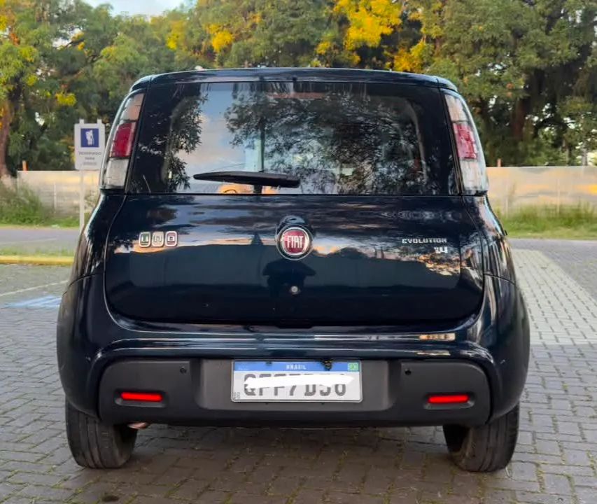 Fiat Uno Evolution 1.4 Fire Flex 8V 5P 2015 - Foto 5