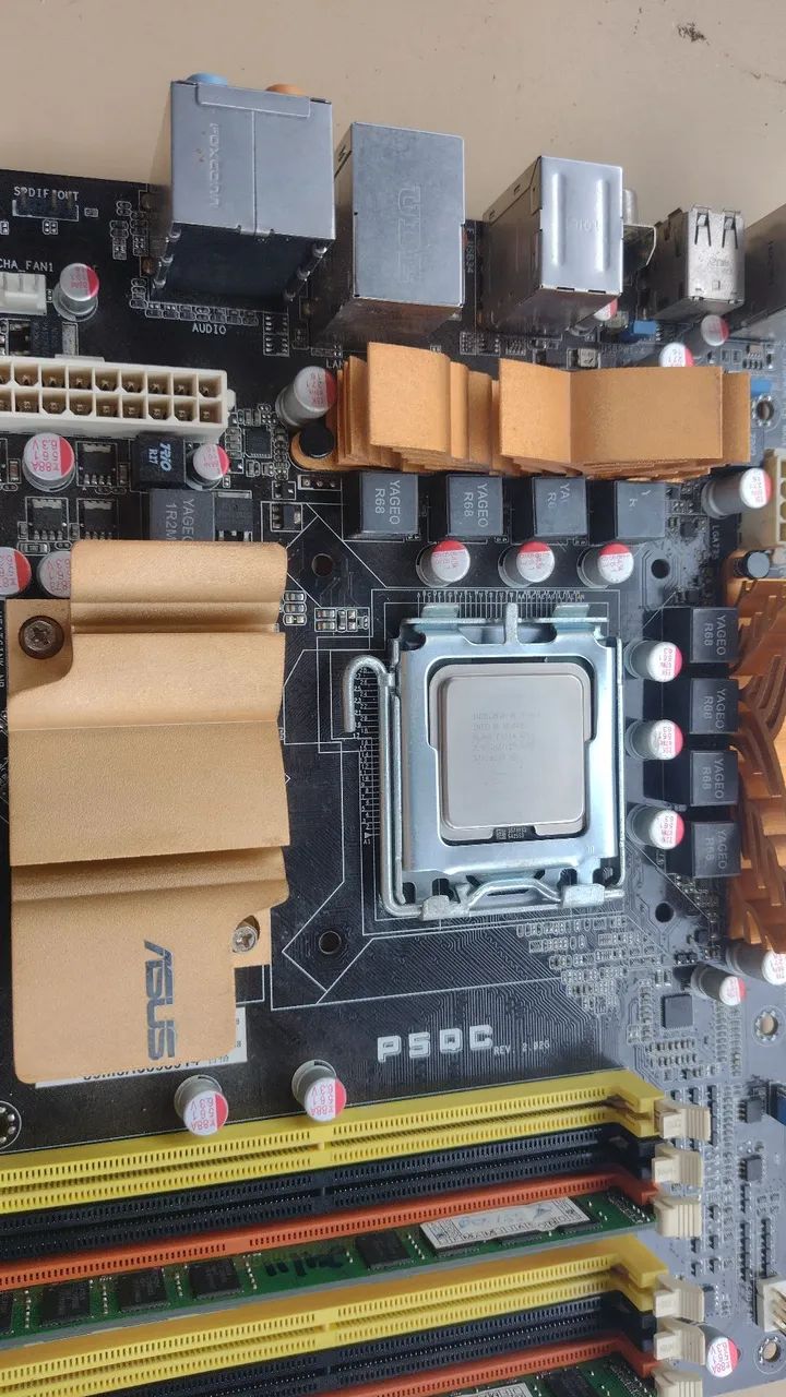 Kit Xeon E5440 + Placa Asus P5QC + 8GB DDR3 - Foto 2