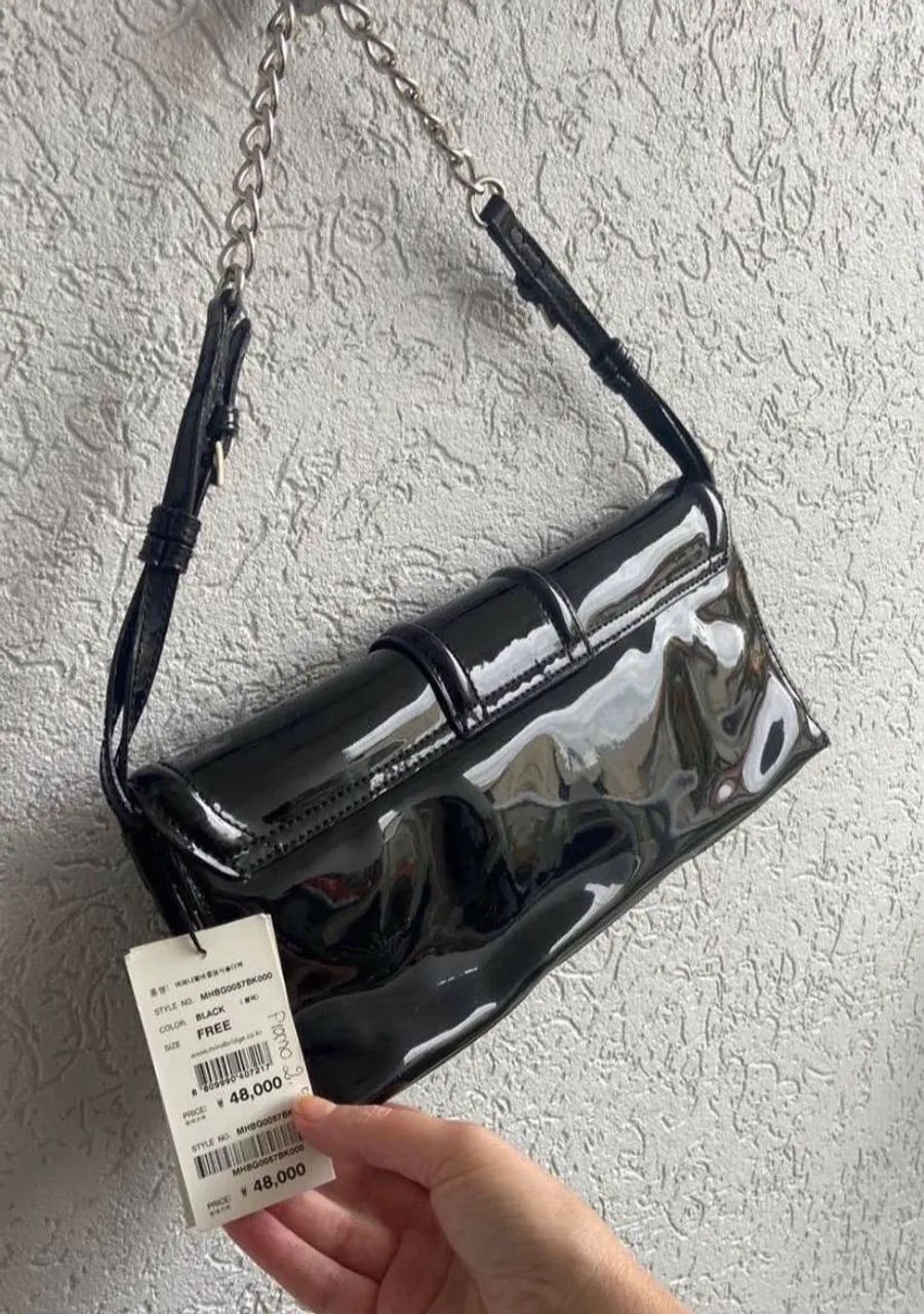 Bolsa preta ombro verniz  - Foto 3