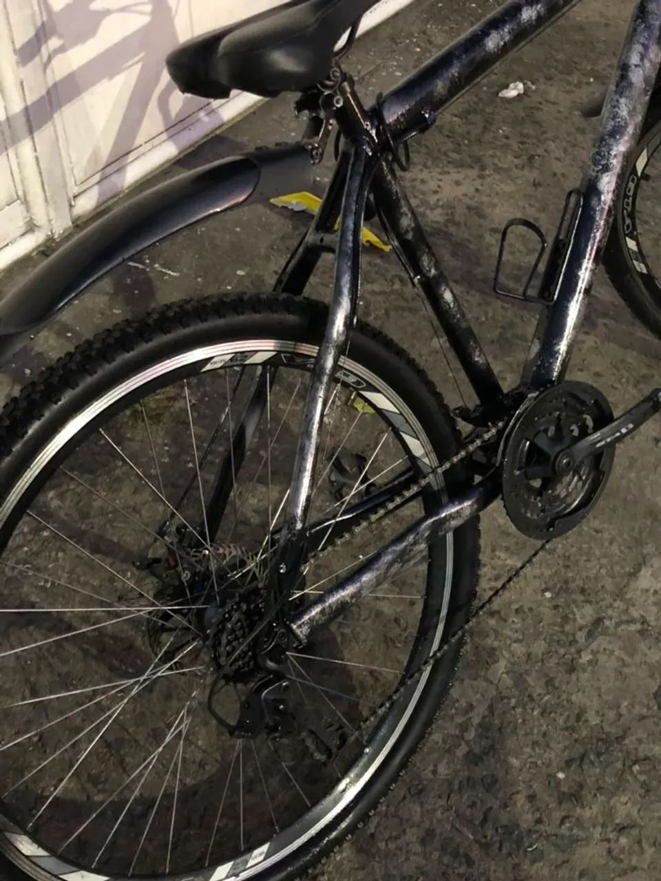 Bicicleta aro 29 zera, com acessórios - Foto 4