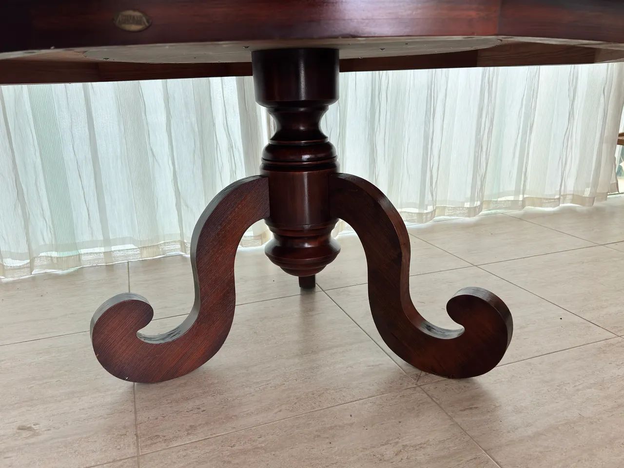 Mesa de Jantar Redonda em Madeira Maciça - Foto 4