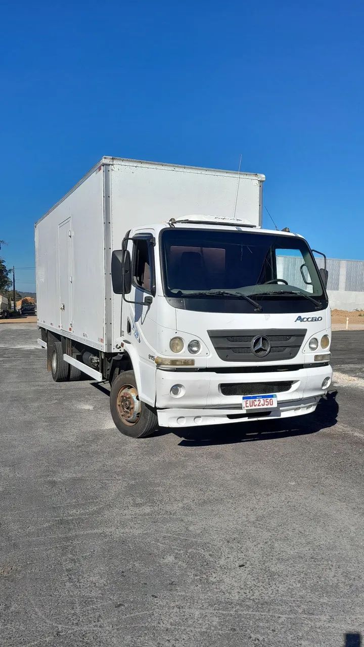 Caminhão Acelo 915 - Foto 4