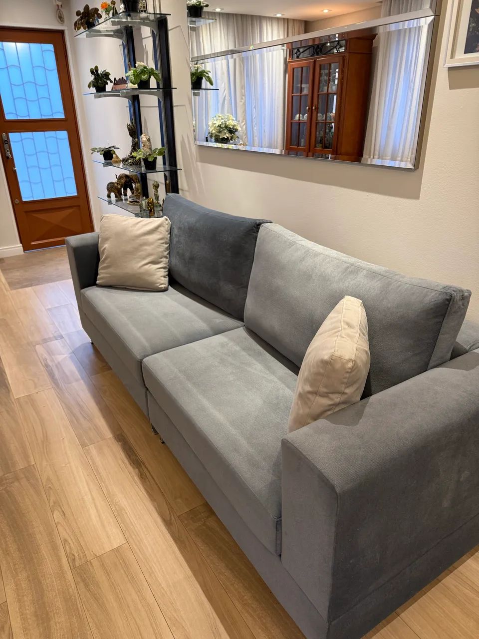 Vende - se sofá semi novo  - Foto 5
