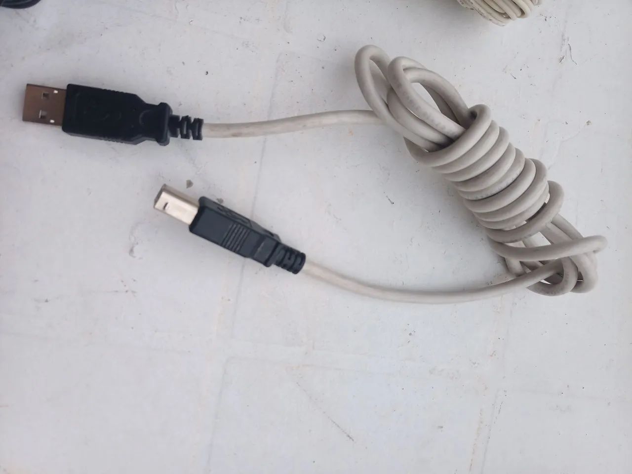 Lote acessórios eletrônicos - Tudo / R$ 25,00 - Foto 4