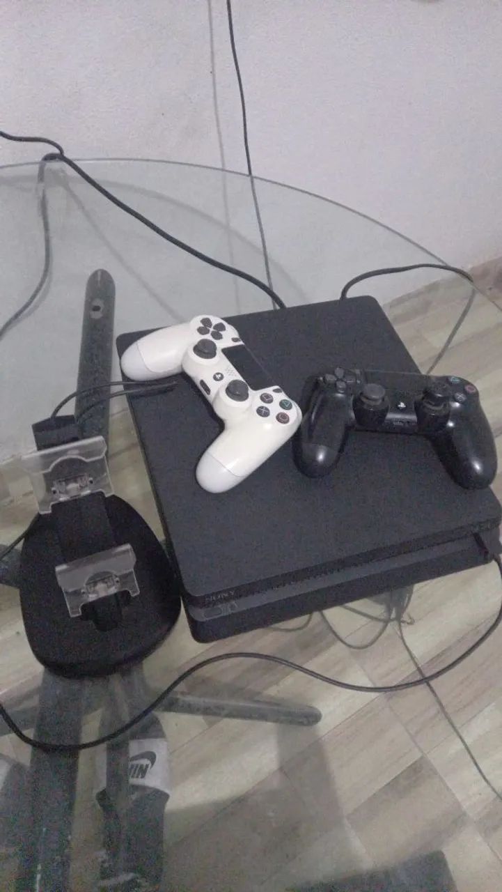 Vendendo ps4 slim - Foto 3