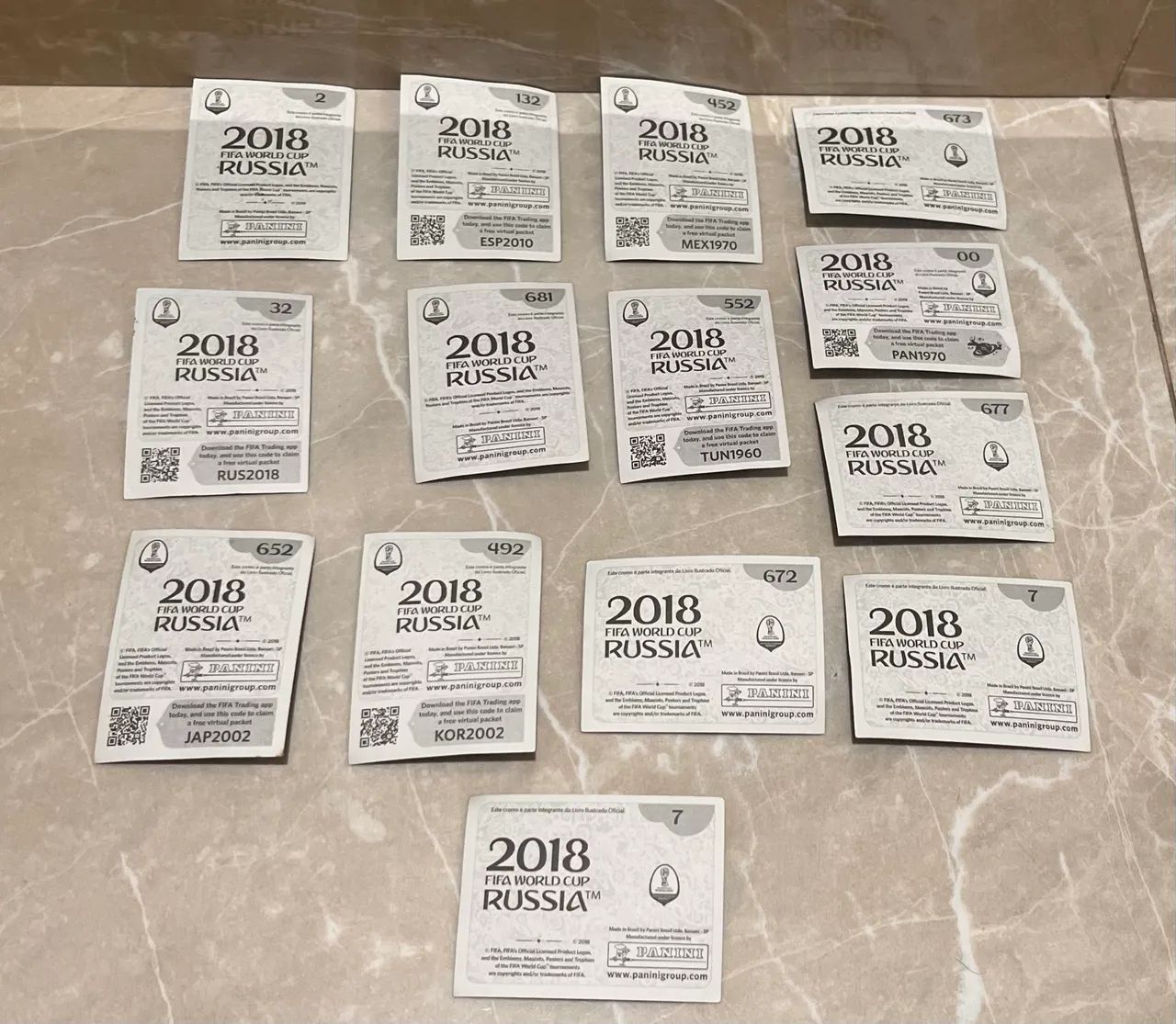 Figurinhas da Copa 2018 panini original todas douradas  - Foto 2