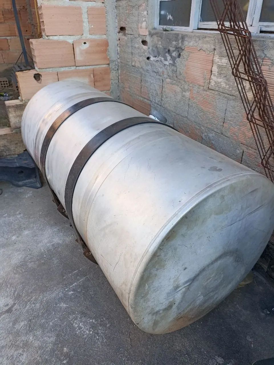 Tanque - Foto 2