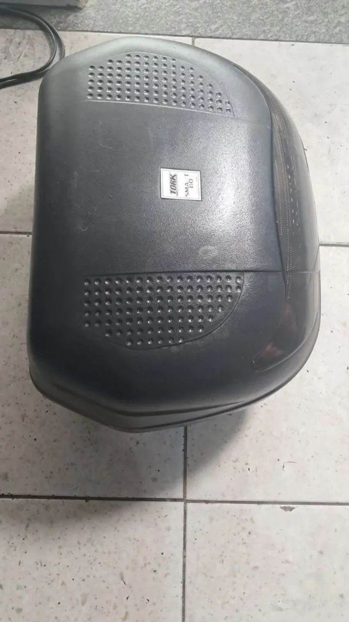 ? Baú Tork Smart Box 48L, preto. Espaçoso, ideal para capacete e objetos! - Foto 4