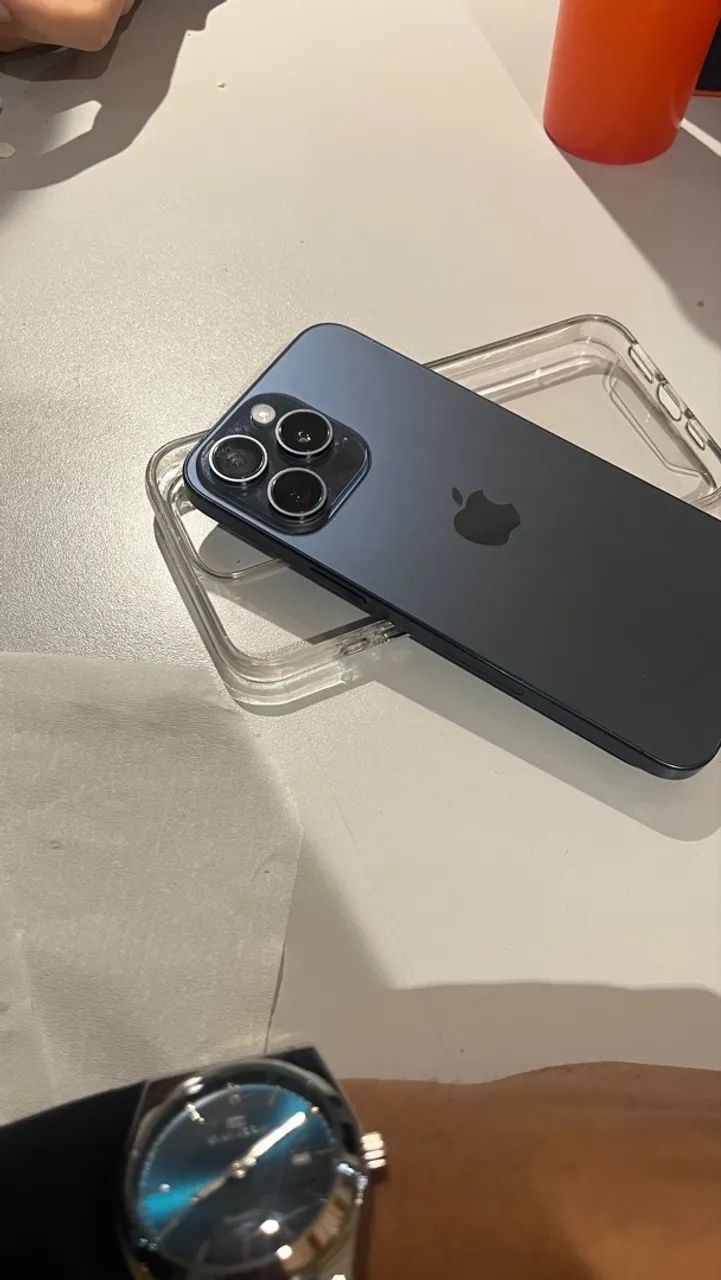 IPhone 15 pro max  - Foto 2