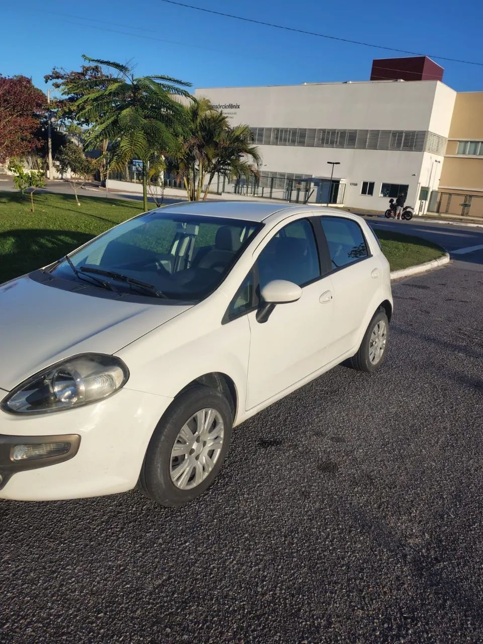 Fiat Punto Essence 1.6 Flex 16V 5P 2013 - Foto 4