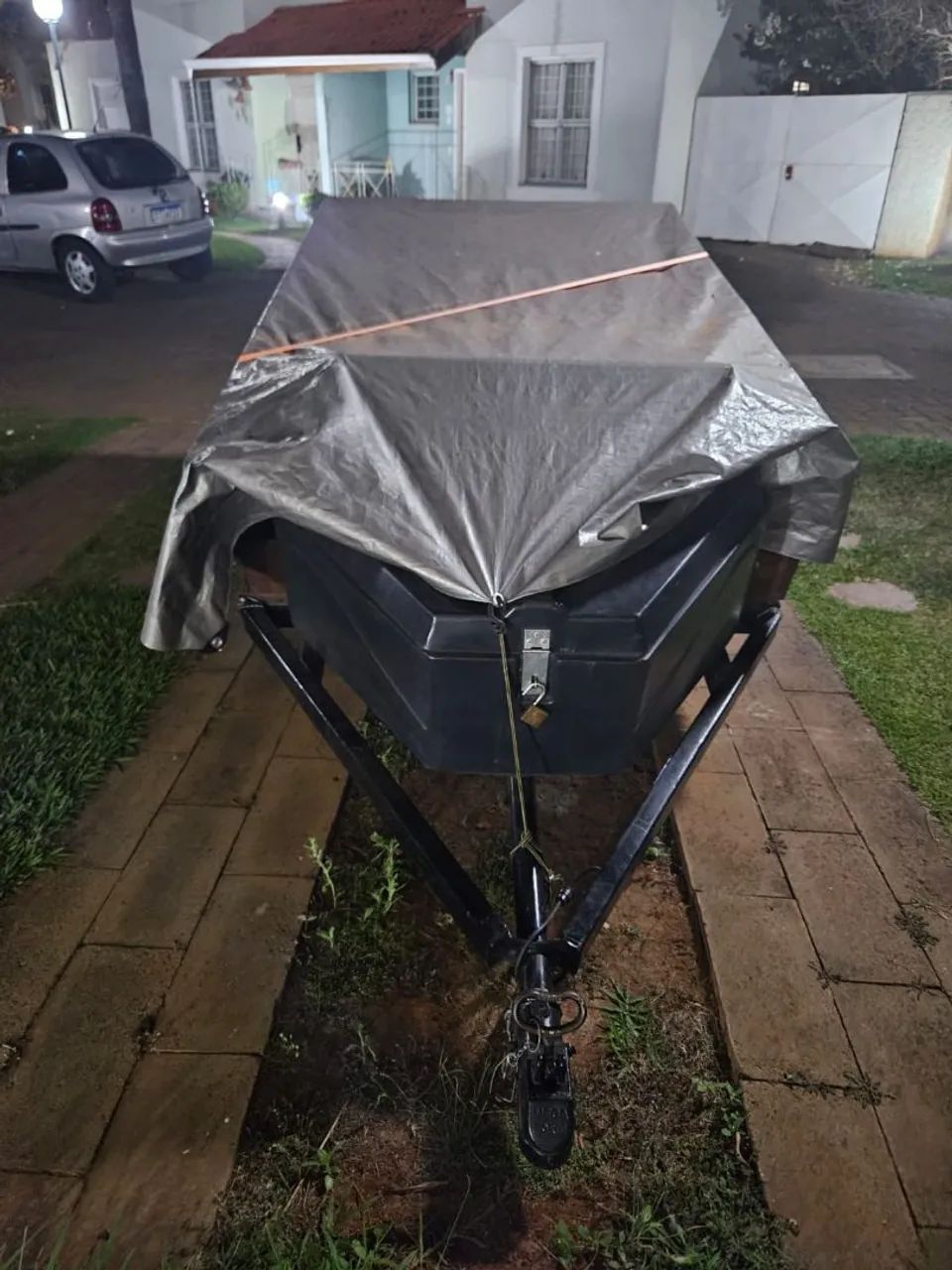 Carretinha com Bau - Foto 4
