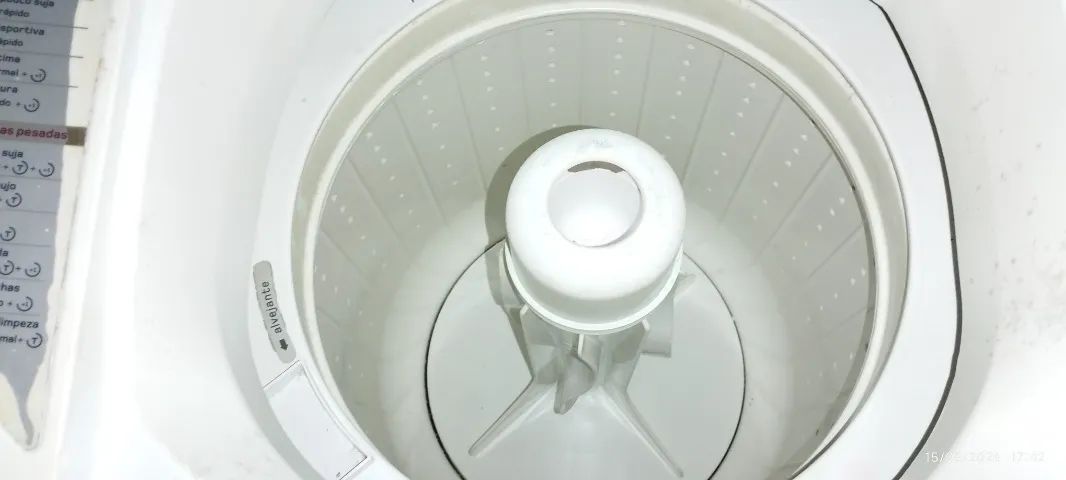 Máquina de lavar roupas Brastemp 8kg