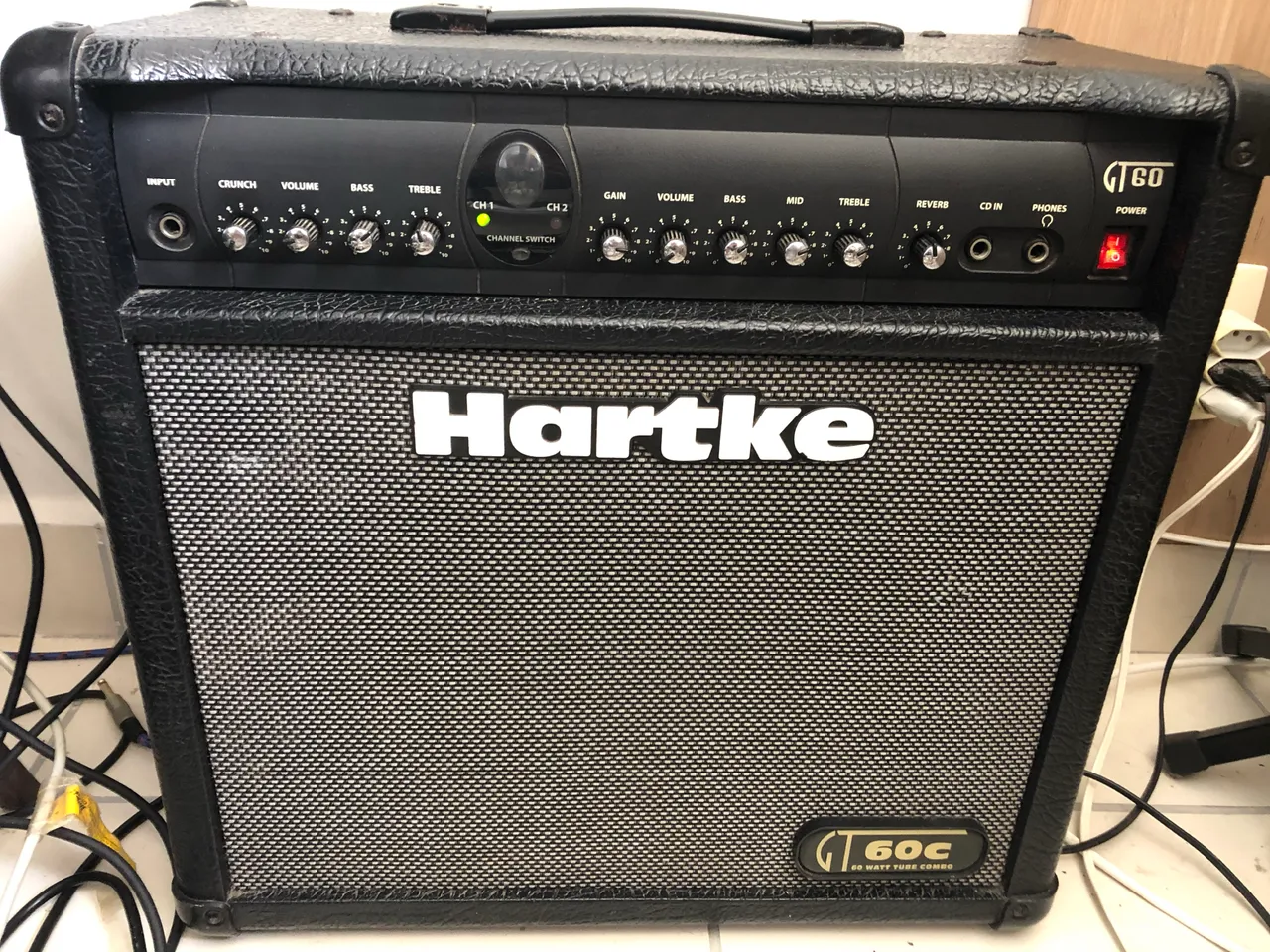 Pela Hartke Bass Attack VXL Tone-Shaper Preamp - Instrumentos