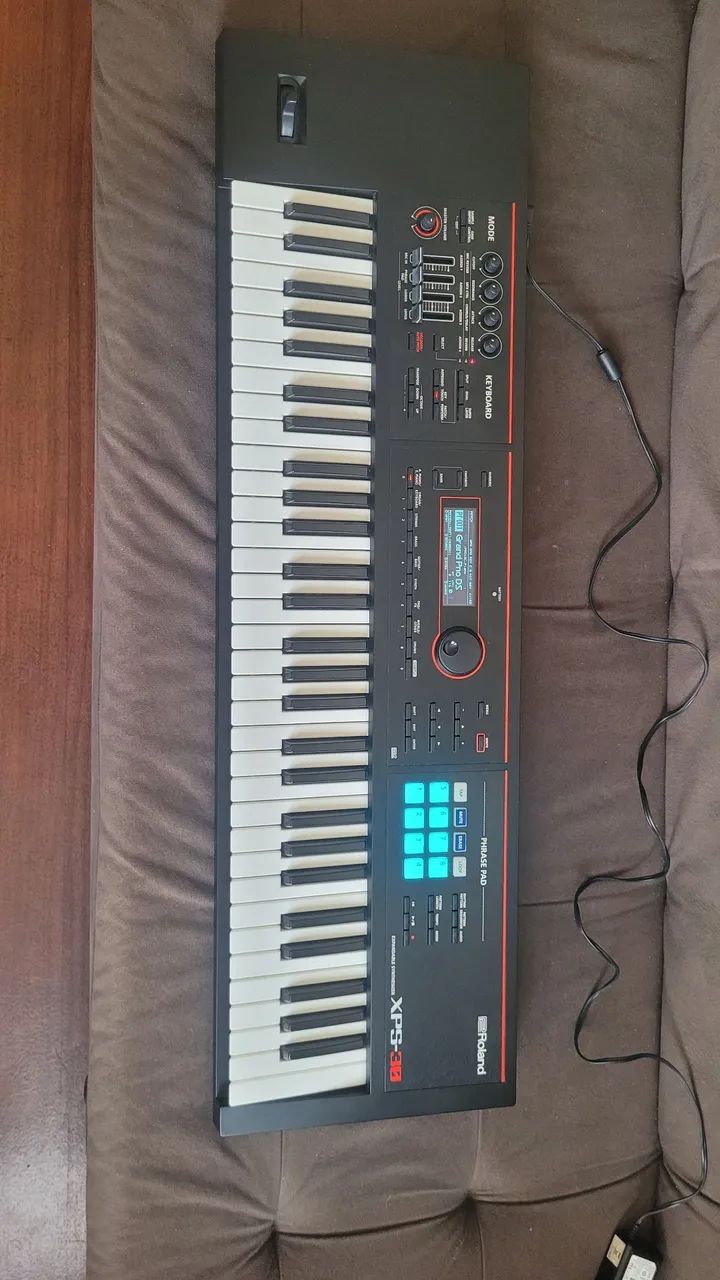tomo出品 Vendo Teclado Sintetizador Roland XPS-30 - Instrumentos musicais 花束・アレンジメント