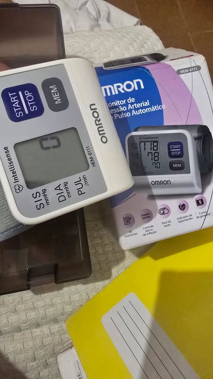 Monitor de pressão arterial de pulso automático - Foto 4