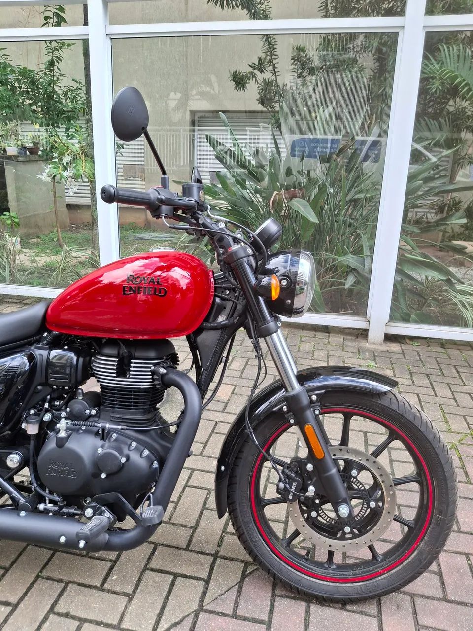 Meteor  FireBall Red 350cc - Amanda 