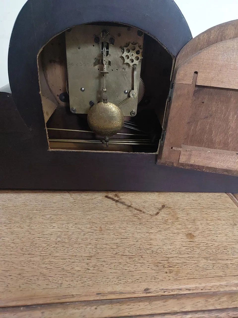 Relógio de mesa de corta antigo - Foto 3