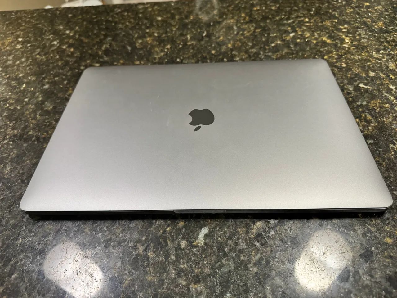 MacBook Pro 15? Retina 2018 | A1990 | Intel Core i7 6-Core | 16GB