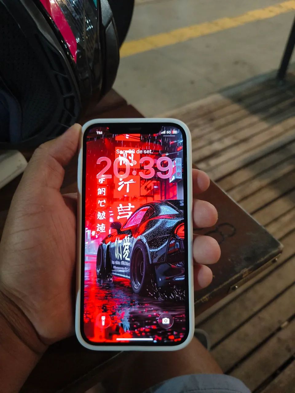iPhone 12 