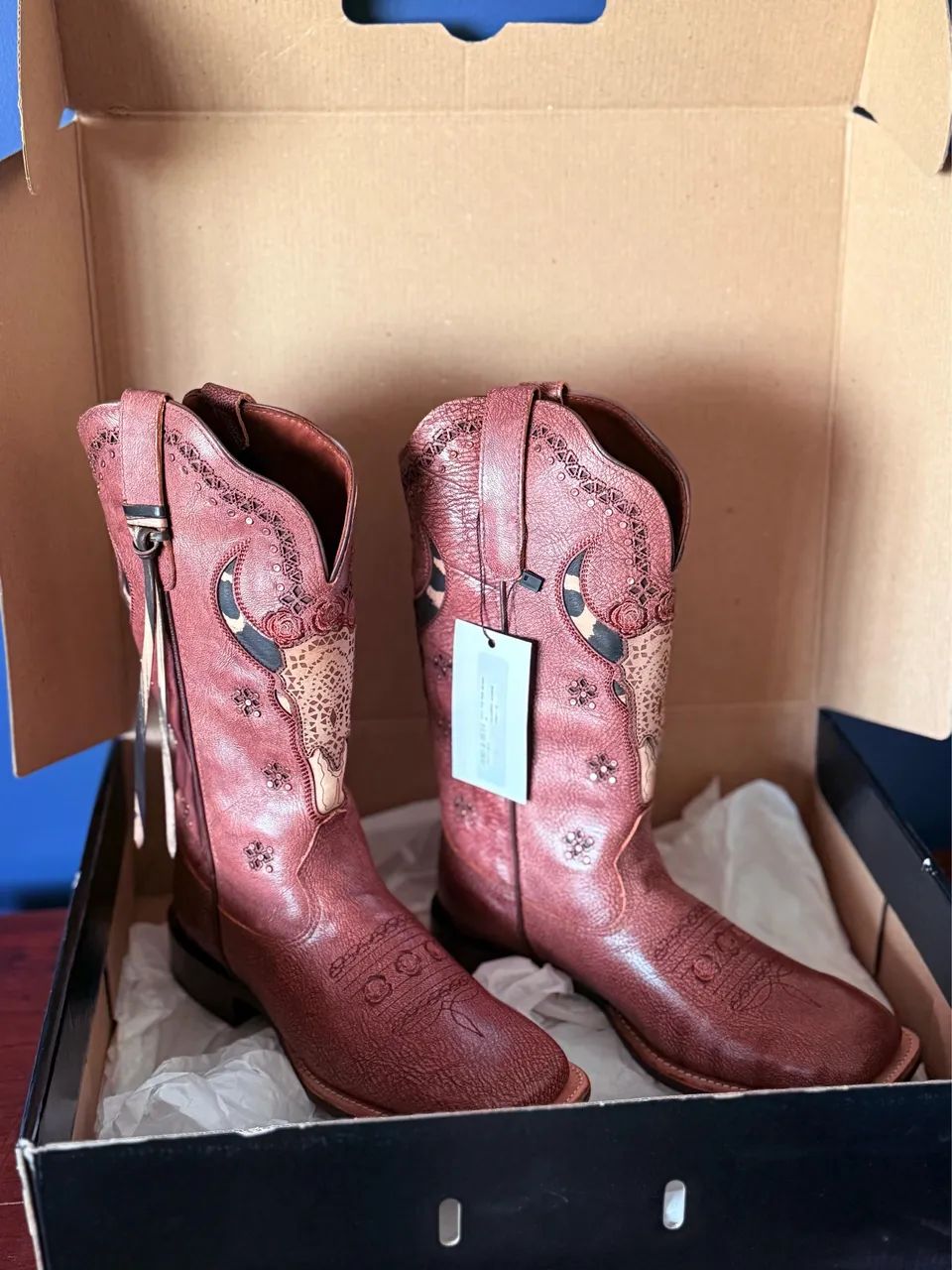 Vendo bota goyazes nova  - Foto 2