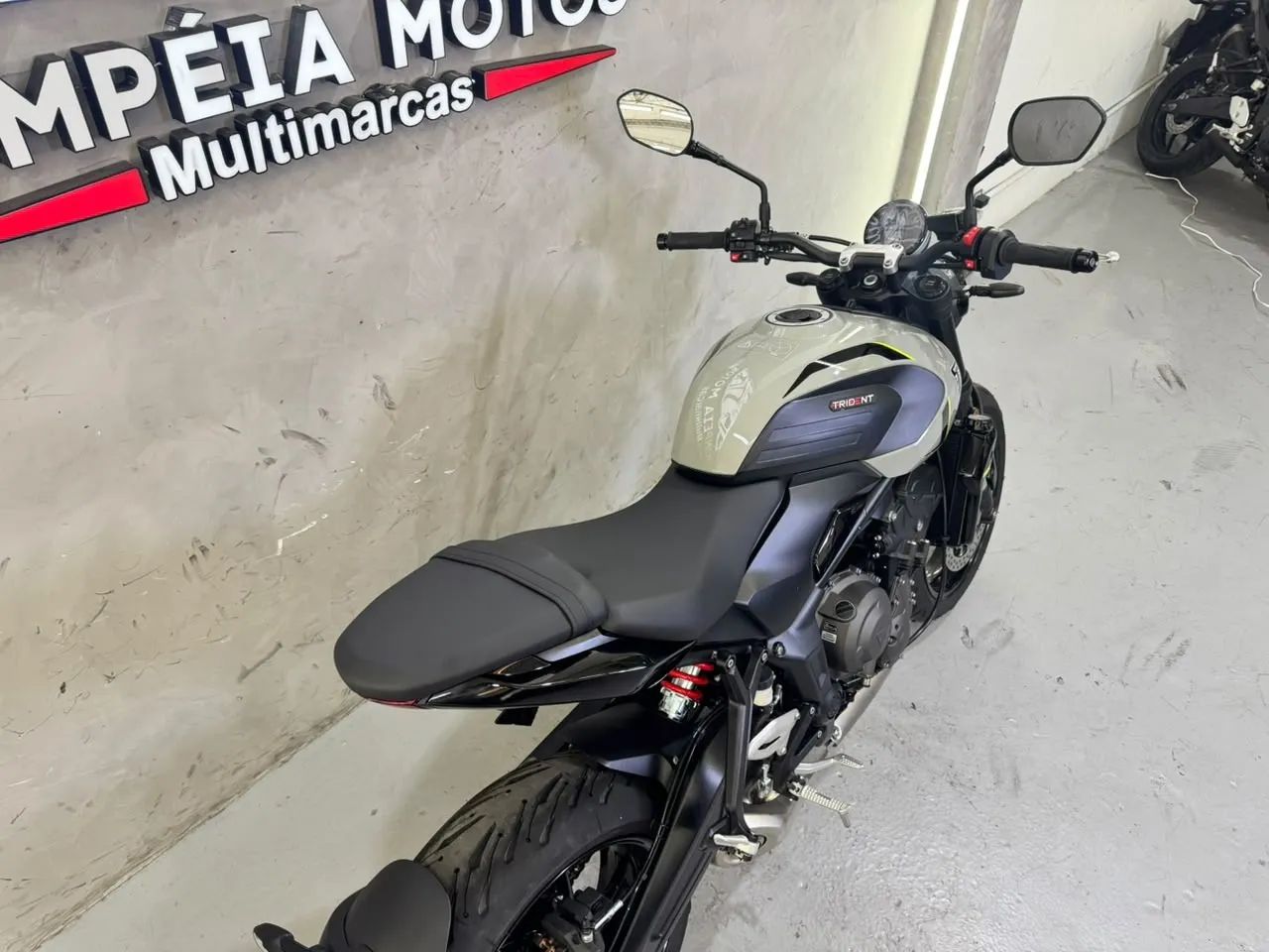 Triumph Trident 660 2026 - Foto 3