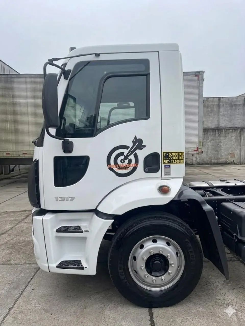 Ford Cargo 1317e 2012  - Foto 3