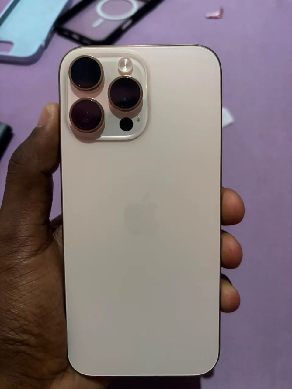 Iphone 16 Pro Max  - Foto 3