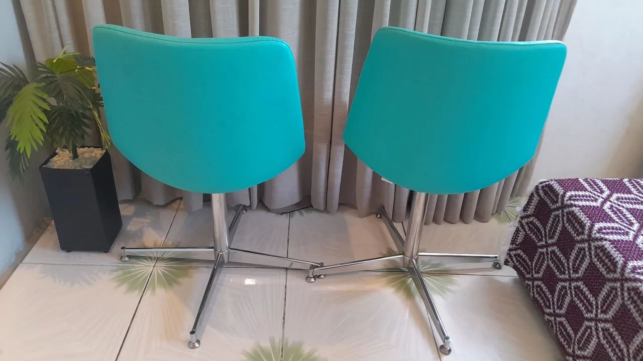 DUAS CADEIRAS TURQUESA À VENDA - Foto 5