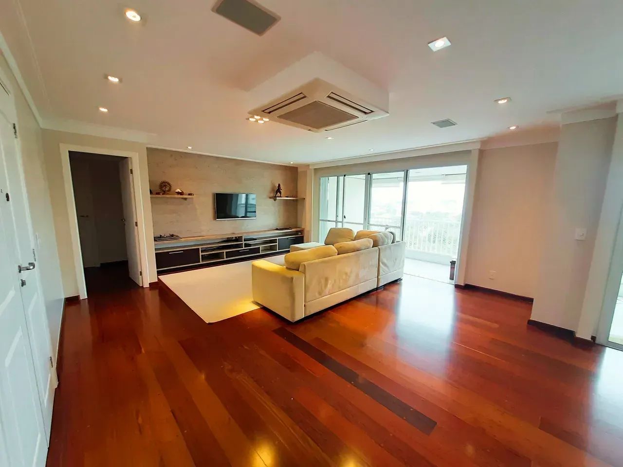 Apartamento para venda com 185 metros quadrados com 4 quartos - Foto 2