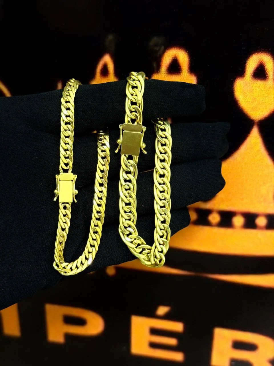 Pulseiras ocas ouro 18k