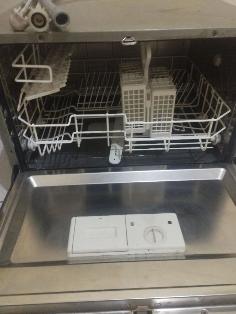 Vendo máquina de lavar louças com defeito. - Foto 3