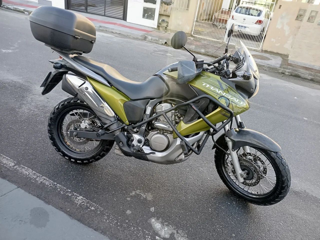 Honda Transalp 700 - Foto 2