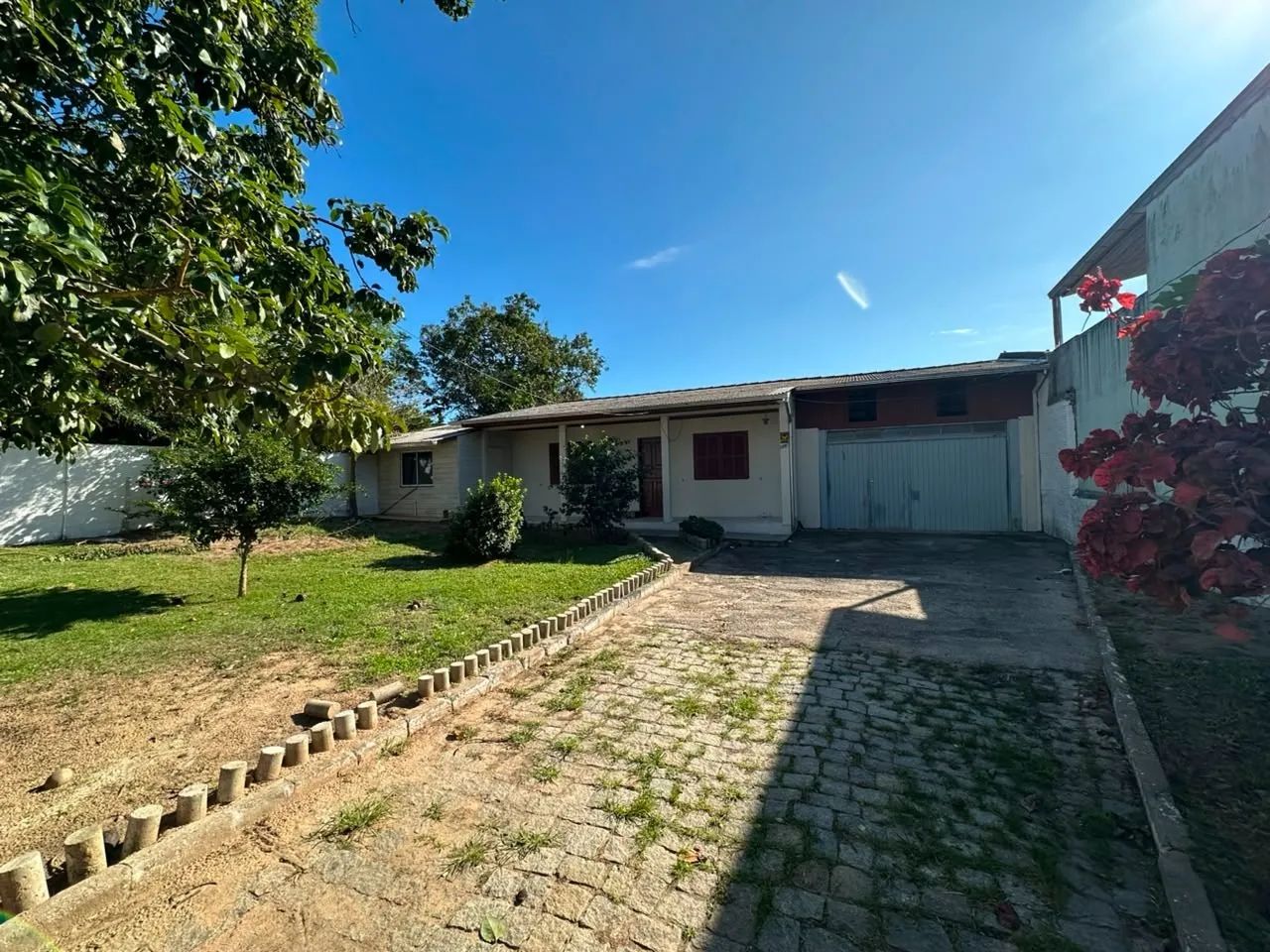 Casa para alugar no bairro Ingleses