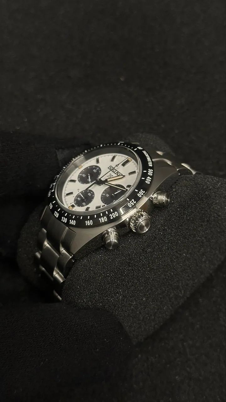 Seiko Prospex Speedtimer Solar "Panda" SSC813  - Foto 3