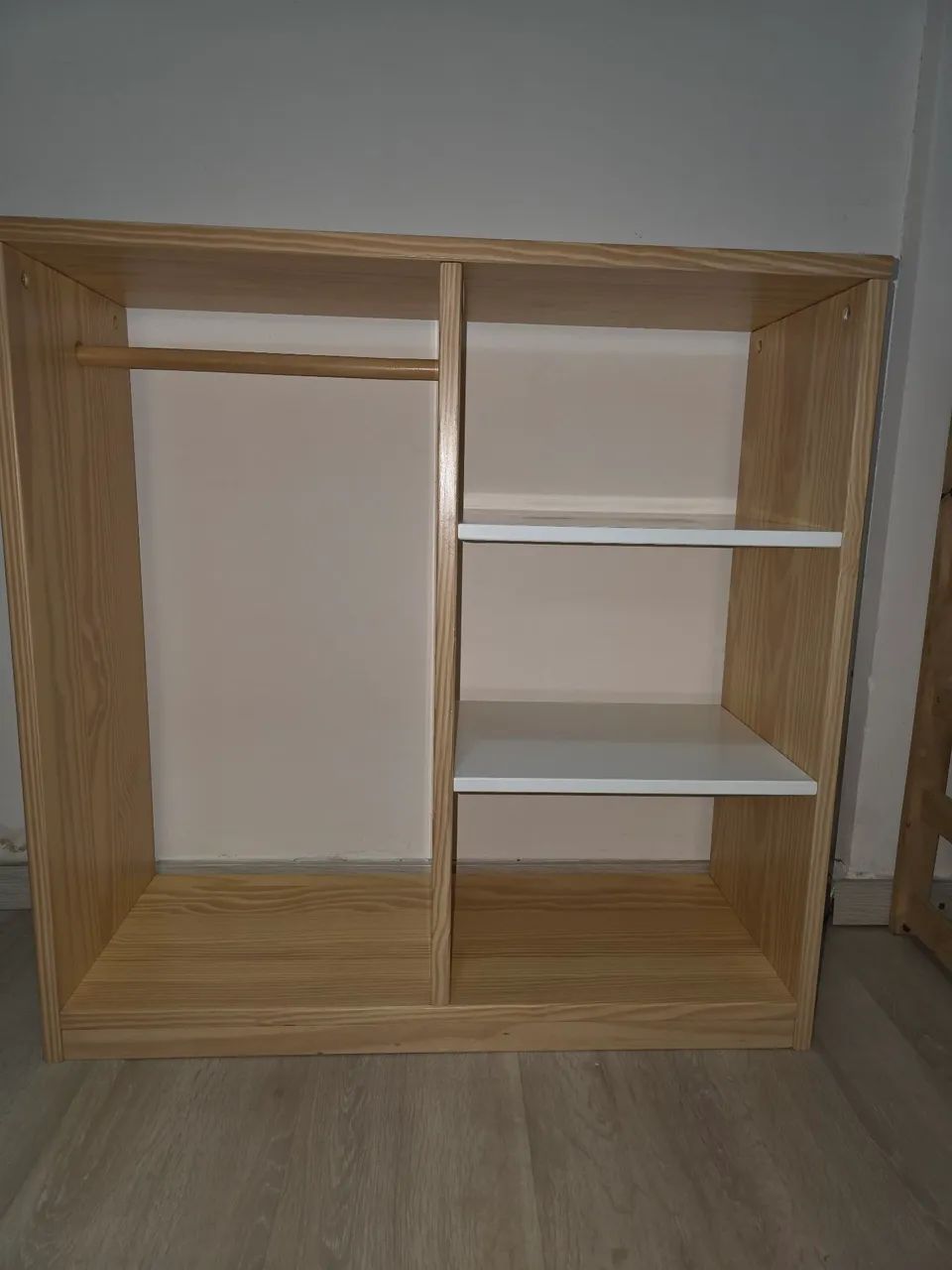 Mini Closet montessoriano natural/branco - Foto 5