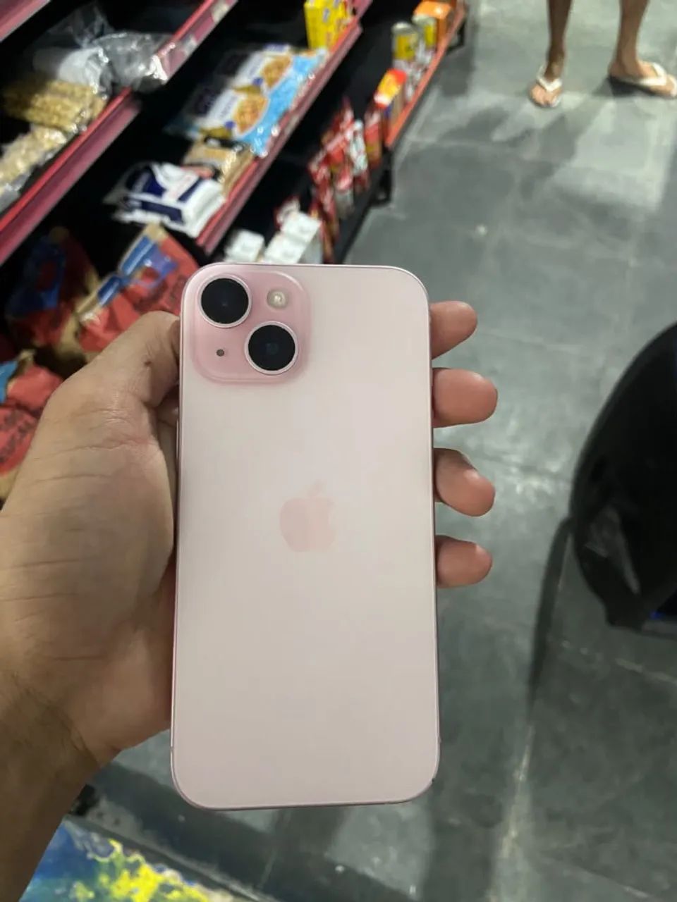 iPhone 15 - Foto 2