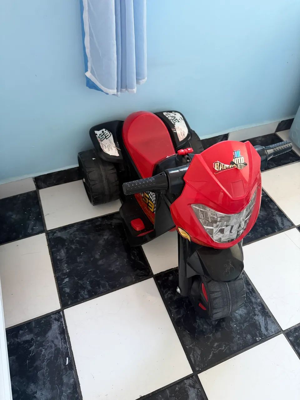 Moto elétrica infantil 