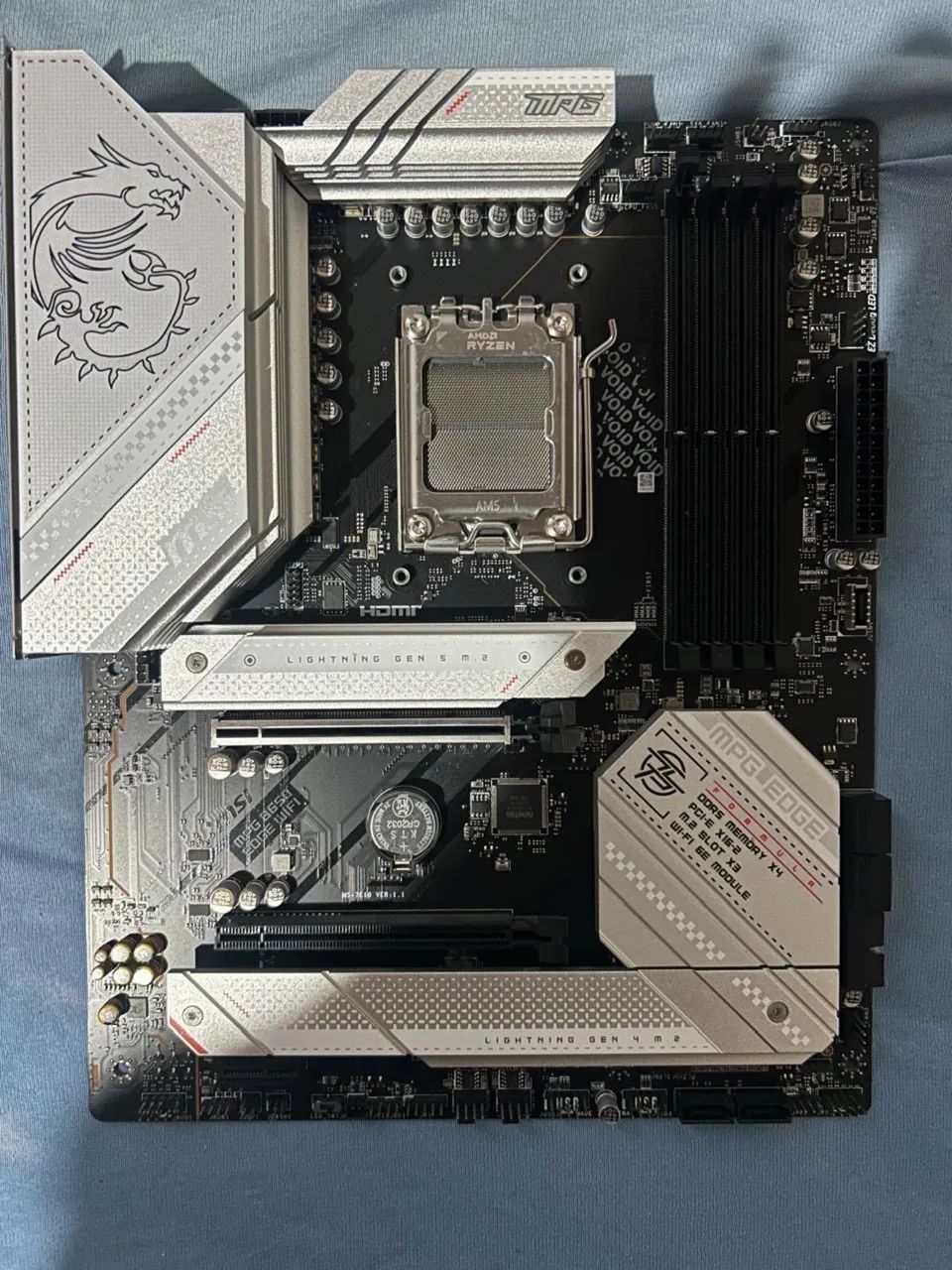 B650 MSI EDGE WIFI - Foto 5