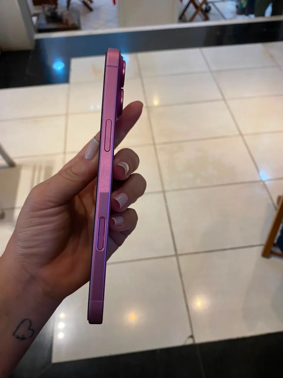 iPhone 16 Plus - Novinho! - Foto 2