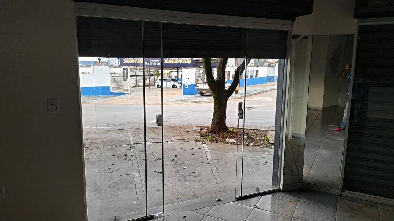 Vitrine e portas de vidro para loja  - Foto 2
