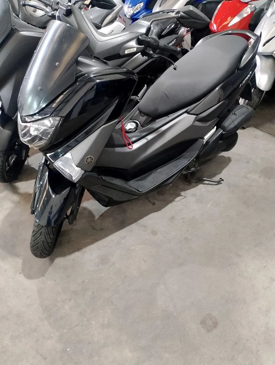 YAMAHA NMAX 2019 - Foto 2